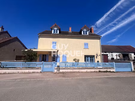 maison à vendre à tavernay - 4 chambres  calme et proche école