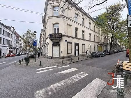 fonds de commerce à vendre à rue berckmans 43 saint-gilles (vbe45558)