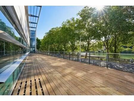 location bureaux 635 m² à 3 377 m²