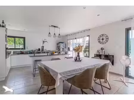 vente maison 4 pièces 98 m² macau (33460)