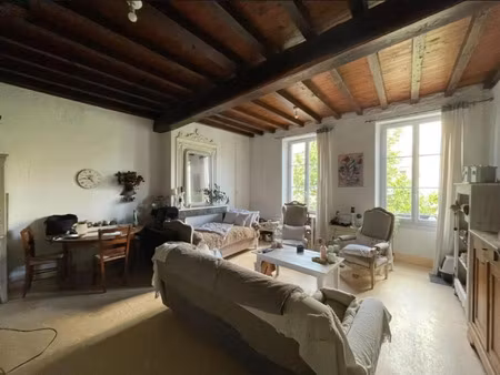 vente immeuble 250 m² bazas (33430)