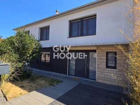 maison guélange 4 pièce(s) 150 m2