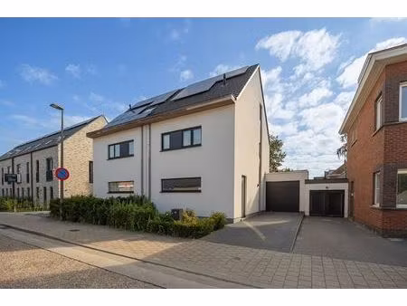 huis te koop in ekeren met 4 slaapkamers