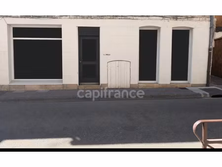 local professionnel à vendre auxerre 3 pièce(s) 78m2 119 000€