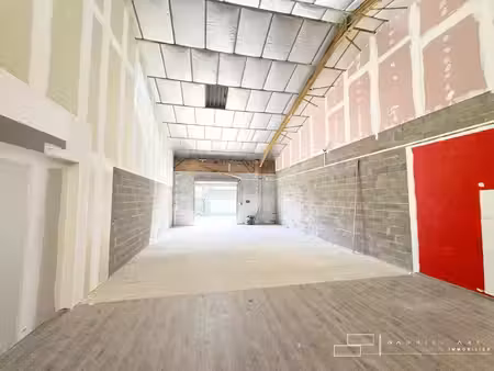 location commerce 1 pièce 120 m² à auch (32000)