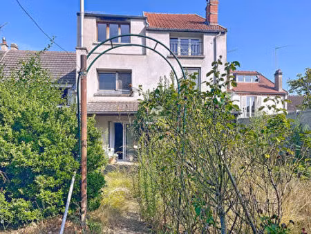 maison montesson