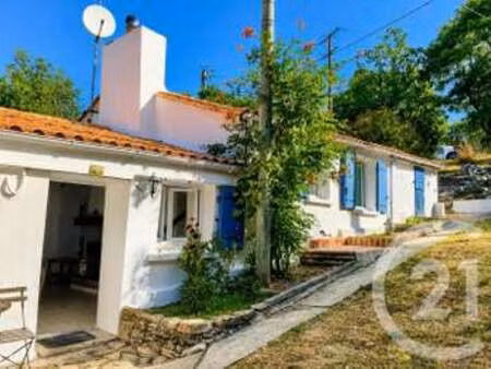 vente maison au girouard (85150) : à vendre / 73m² le girouard