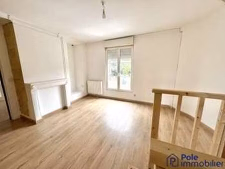 location maison à moult (14370) : à louer / 67m² moult