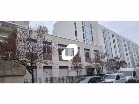 vente bureaux 243 m² à 729 m²