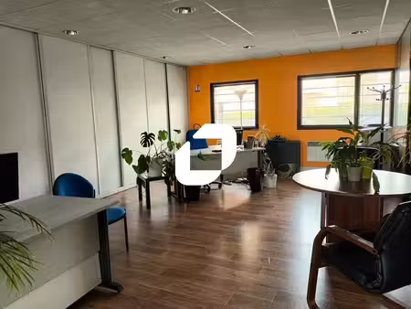 vente bureaux 341 m²