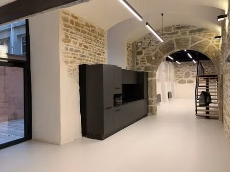 location bureaux 310 m²