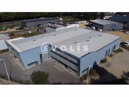 location local d’activités mondragon 84430 2140m²