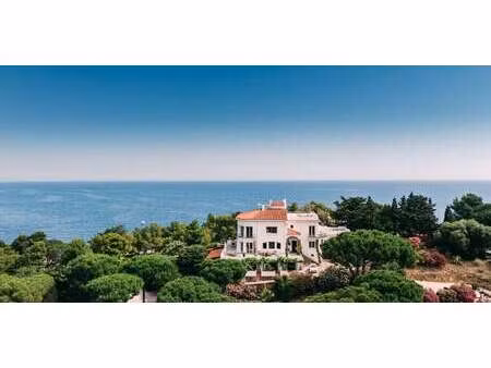 maison avec piscine et terrasse collioure (66)