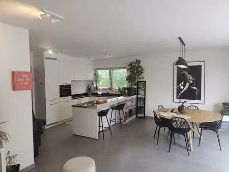 appartement deux chambres  terrace  parking et cave (2023)