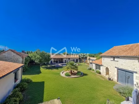 vente maison 12 pièces 315 m² à richelieu (37120)  586 000 €