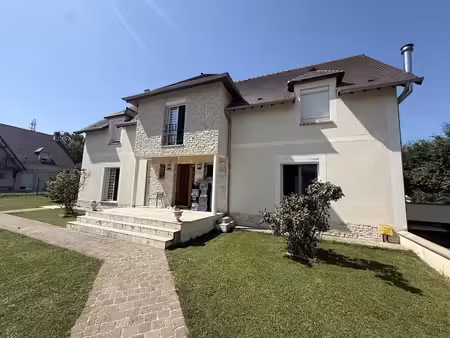 vente maison 11 pièces 275 m² à la chapelle-longueville (27950)  500 000 €