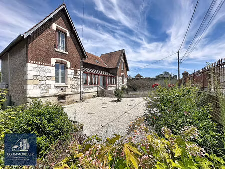 en exclusivité ! charmante maison en pierre et brique à couloisy