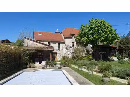 charmante grande ferme avec jardin