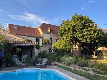 maison de caractère - près de villeneuve d'aveyron