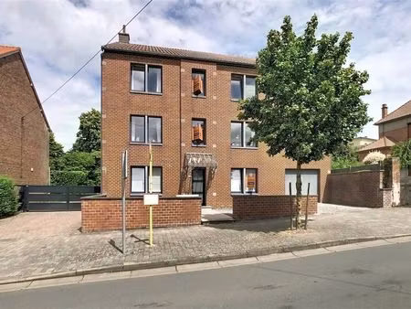 immeuble de rapport à vendre à boulevard louise 11 chimay (vbe45460)