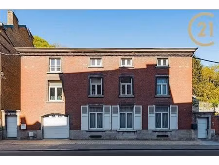 immeuble de rapport à vendre avec garage et 7 chambres   malonne (vbe45400)