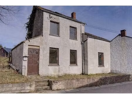 maison à vendre avec jardin et 2 chambres   gerin (vbe45396)