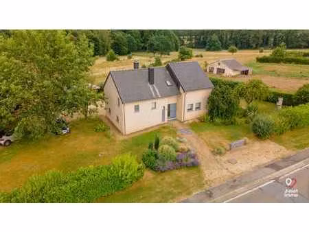 belle villa 4 façades sur un magnifique terrain de 24 ares !