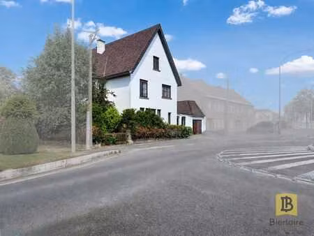 maison coup de cœur  5 chambres et jardin à saint-symphorien