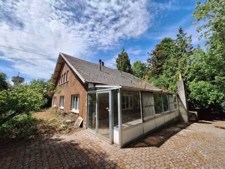 spacieuse maison avec grand terrain