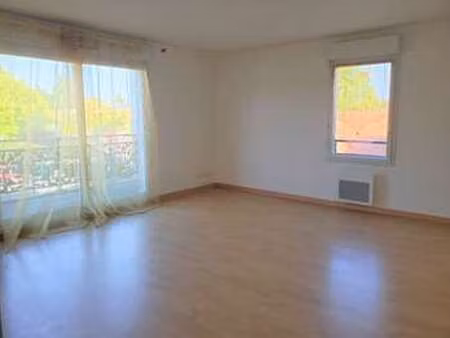 location appartement 3 pièces à nort-sur-erdre (44390) : à louer 3 pièces / 64m² nort-sur-