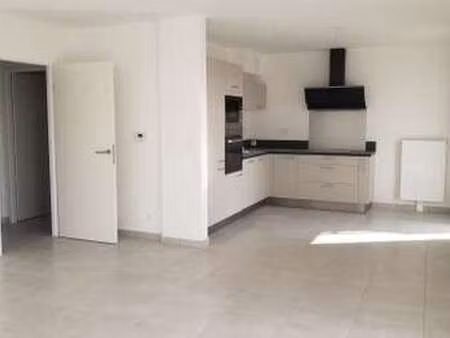 location appartement 5 pièces à nort-sur-erdre (44390) : à louer 5 pièces / 82m² nort-sur-