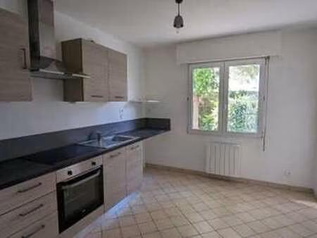 location maison à nantes (44000) : à louer / 95m² nantes