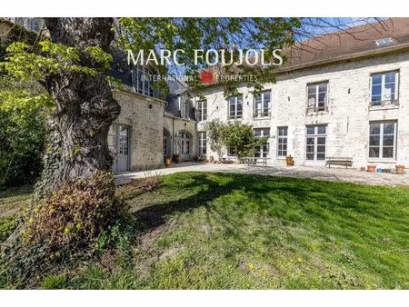maison de luxe à vendre dans le quartier centre ville