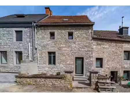 charmante maison en pierres du pays totalement rénovée