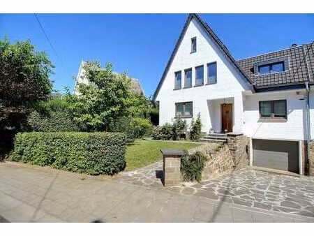 splendide villa 3 façades : 4-5 ch - garage et jardin