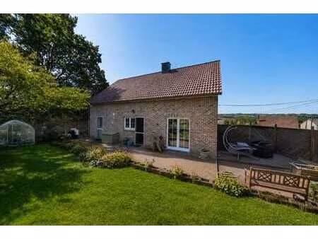 stembert - villa 4 chambres avec jardin