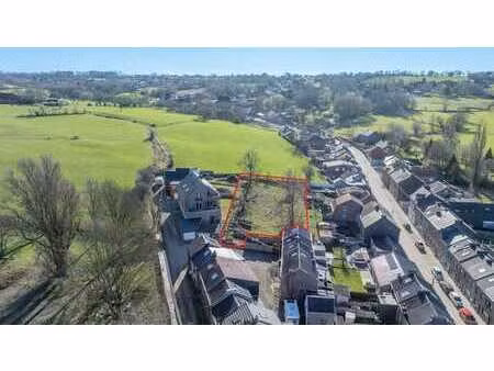 terrain libre de 1420 m²  libre de constructeur