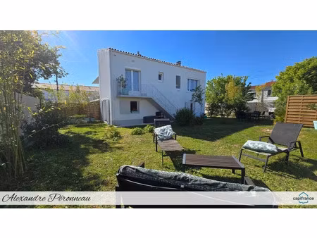 vente maison 5 pièces 156 m² à aytre (17440)  575 000 €