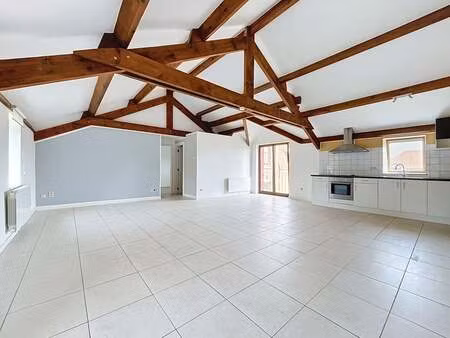 appartement à louer à crehen € 800 (lq5te) - we invest hesbaye | zimmo