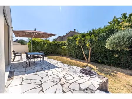 vente maison 5 pièces 143 m² à toulon (83000)  949 000 €