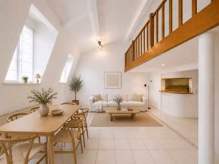 saint-gilles : penthouse duplex 2 chambres