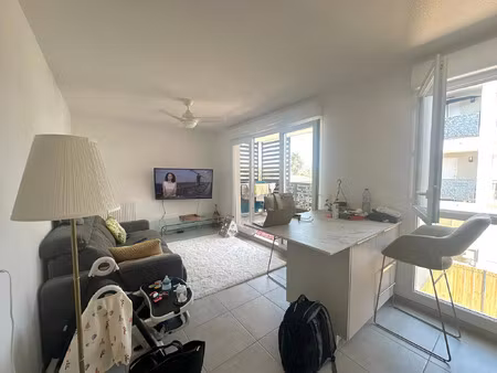 appartement 2 pièces dans une résidence construite en 2025 de 40 40 m² avec 1 place de par