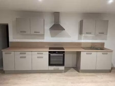 location maison à saint-m'hervé (35500) : à louer / 99m² saint-m'hervé