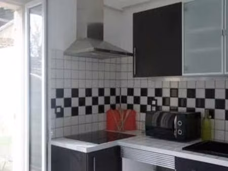 location appartement t1 meublé à toulon (83000) : à louer t1 meublé / 35m² toulon