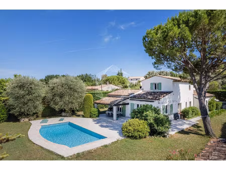 maison de luxe à vendre à le rouret
