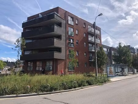 parkings auto / moto à louer quartier des vennes 4020 liège