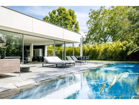 maison de luxe à vendre dans le quartier jean-moulin