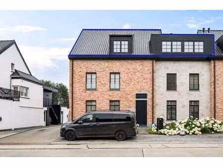 modern penthouse met 2 slaapkamers te hulshout