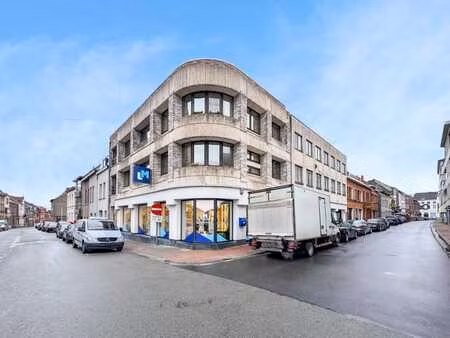 ruim en instapklaar appartement in centrum zottegem