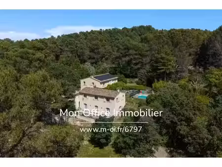 vente maison 9 pièces 300 m² à venelles (13770)  1 200 000 €